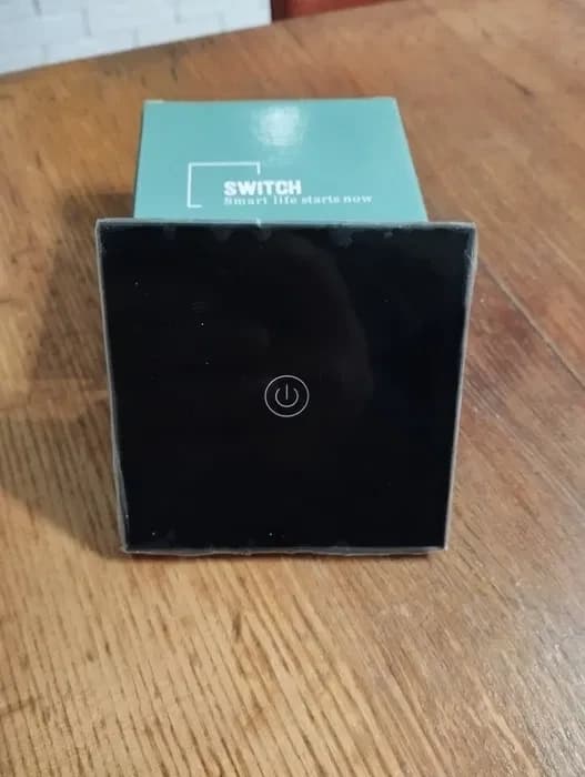 Сенсорний вимикач світла одинарний Tuya Smart Wifi, 220 В